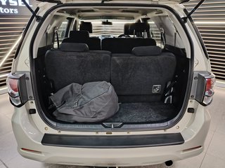 2014 Toyota Fortuner 2.5D-4D RB A/T - photo 6