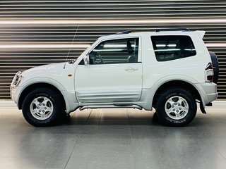 2002 Mitsubishi Pajero 3200 DI-D 3Dr - photo 6