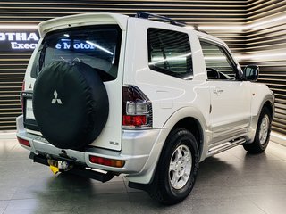 2002 Mitsubishi Pajero 3200 DI-D 3Dr - photo 10