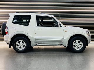 2002 Mitsubishi Pajero 3200 DI-D 3Dr - photo 1
