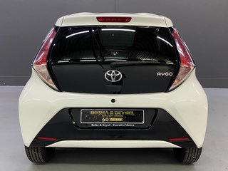 2015 Toyota Aygo 1.0 (5DR) - photo 5