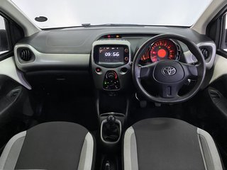 2015 Toyota Aygo 1.0 (5DR) - photo 5