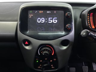 2015 Toyota Aygo 1.0 (5DR) - photo 6