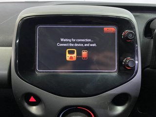 2015 Toyota Aygo 1.0 (5DR) - photo 7