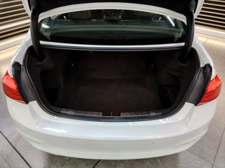 2019 BMW 3 Series 318i A/T (F30) - photo 5