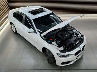 2019 BMW 3 Series 318i A/T (F30) - photo 23
