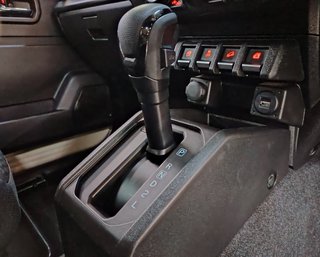 2023 Suzuki Jimny 1.5 GLX A/T - photo 10