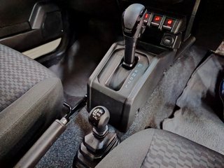2023 Suzuki Jimny 1.5 GLX A/T - photo 9