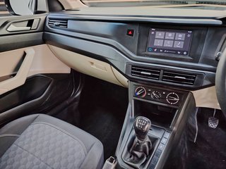 2022 Volkswagen Polo POLO 1.6 LIFE - photo 10