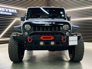 2016 Jeep Wrangler SAHARA 3.6L V6 A/T 2DR - photo 2