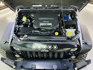 2016 Jeep Wrangler SAHARA 3.6L V6 A/T 2DR - photo 5