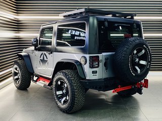 2016 Jeep Wrangler SAHARA 3.6L V6 A/T 2DR - photo 7