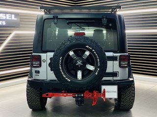 2016 Jeep Wrangler SAHARA 3.6L V6 A/T 2DR - photo 8
