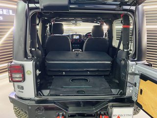 2016 Jeep Wrangler SAHARA 3.6L V6 A/T 2DR - photo 9