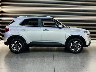 2022 Hyundai VENUE 1.0 TGDI FLUID - photo 1