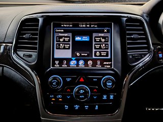 2016 Jeep Grand Cherokee 6.4 SRT - photo 7