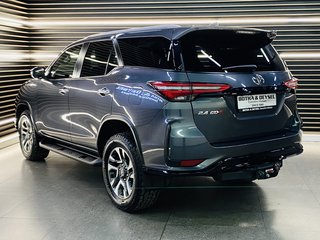 2023 Toyota Fortuner 2.4GD-6 R/B A/T - photo 7