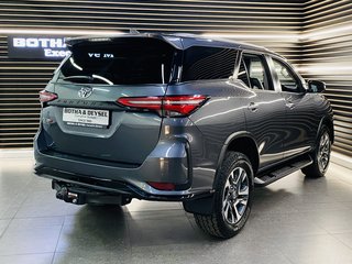 2023 Toyota Fortuner 2.4GD-6 R/B A/T - photo 1