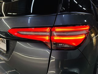 2023 Toyota Fortuner 2.4GD-6 R/B A/T - photo 3