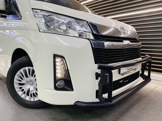 2019 Toyota Quantum 2.8 GL 11 SEAT - photo 2