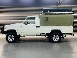 2016 Toyota Land Cruiser LAND CRUISER 79 4.0P P/U S/C - photo 6