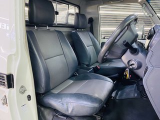 2016 Toyota Land Cruiser LAND CRUISER 79 4.0P P/U S/C - photo 13