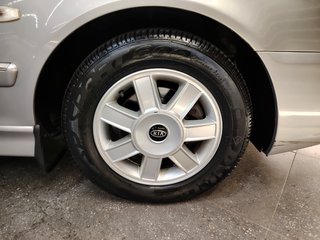 2005 Kia Magentis 2.5 A/T - photo 9