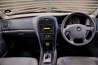2005 Kia Magentis 2.5 A/T - photo 9
