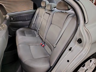 2005 Kia Magentis 2.5 A/T - photo 14