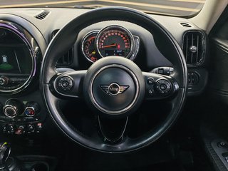 2018 MINI COOPER_COUNTRYMAN A/T - photo 11