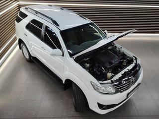 2014 Toyota Fortuner 2.5D-4D RB - photo 14