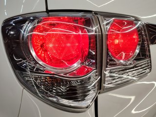 2014 Toyota Fortuner 2.5D-4D RB - photo 12