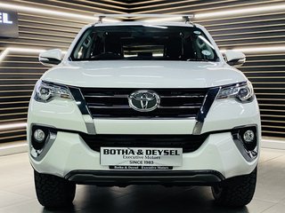 2017 Toyota Fortuner 2.8GD-6 R/B A/T - photo 2