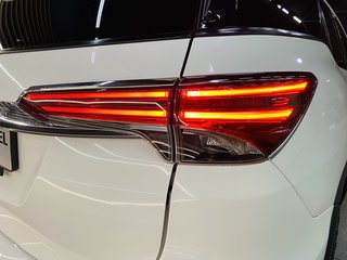 2017 Toyota Fortuner 2.8GD-6 R/B A/T - photo 3
