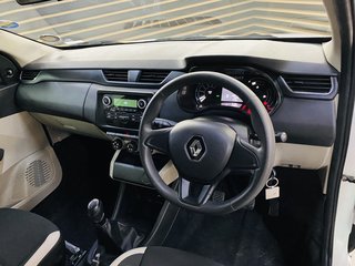 2022 Renault Triber 1.0 EXPRESSION / LIFE - photo 6