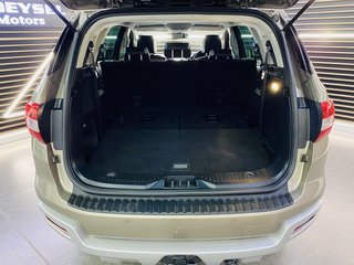 2019 Ford Everest 3.2 TDCi XLT 4X4 A/T - photo 10