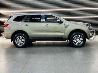 2019 Ford Everest 3.2 TDCi XLT 4X4 A/T - photo 2