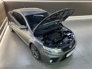 2012 Kia Cerato 2.0 KOUP A/T - photo 5