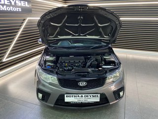 2012 Kia Cerato 2.0 KOUP A/T - photo 6