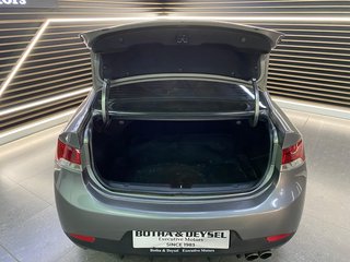 2012 Kia Cerato 2.0 KOUP A/T - photo 4