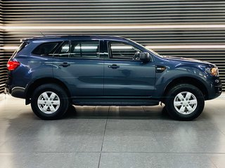 2017 Ford Everest 2.2 TDCi XLS - photo 2