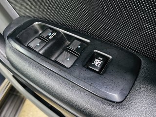 2017 Ford Everest 2.2 TDCi XLS - photo 4