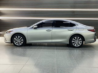 2019 Lexus ES 250 EX - photo 5