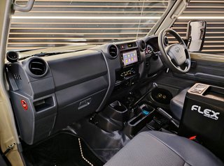 2022 Toyota Land Cruiser LAND CRUISER 79 4.0P P/U S/C - photo 13