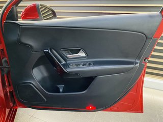 2019 Mercedes-Benz A-Class A 200 A/T - photo 4