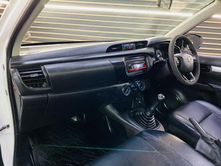2021 Toyota Hilux 2.4 GD S A/C P/U S/C - photo 6
