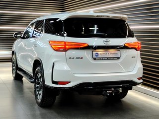 2023 Toyota Fortuner 2.4GD-6 4X4 A/T - photo 3