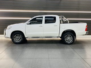 2012 Toyota Hilux 4.0 V6 HERITAGE R/B A/T P/U D/C - photo 6