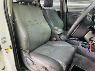 2012 Toyota Hilux 4.0 V6 HERITAGE R/B A/T P/U D/C - photo 13