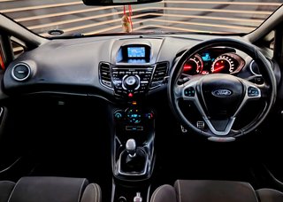 2013 Ford Fiesta ST 1.6 ECOBOOST GDTi - photo 8